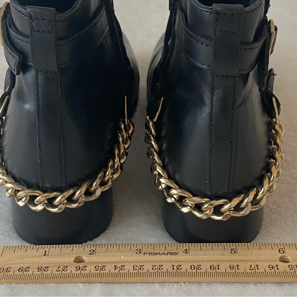 Steve Madden Ringo Ankle Booties Black with Gold Chain Detail Size 8.5M - Picture 12 of 16
